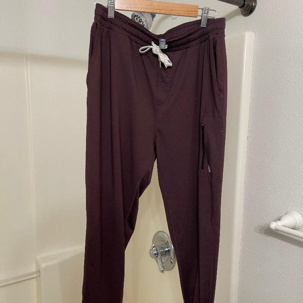 VOURI Sunday Performance Jogger - Large